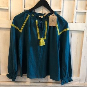 New with tags Peasant Top